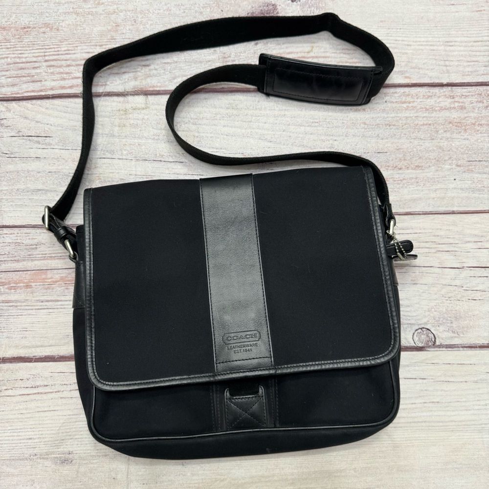 COACH Leather Nylon Messenger Bag Shoulder Strap Crossbody Black